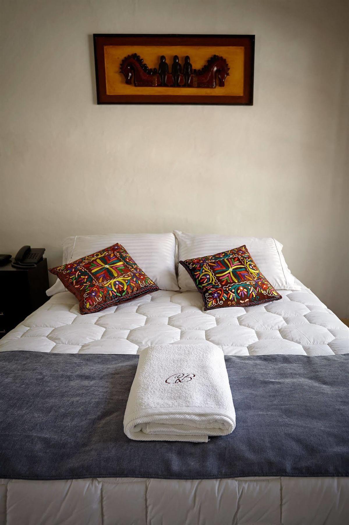Lombok Hotel & Spa Antes Hotel Casablanca Guaduas Exteriör bild